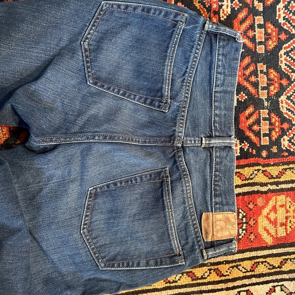 Gap 1969 Straight 30x32 - Picture 4 of 4